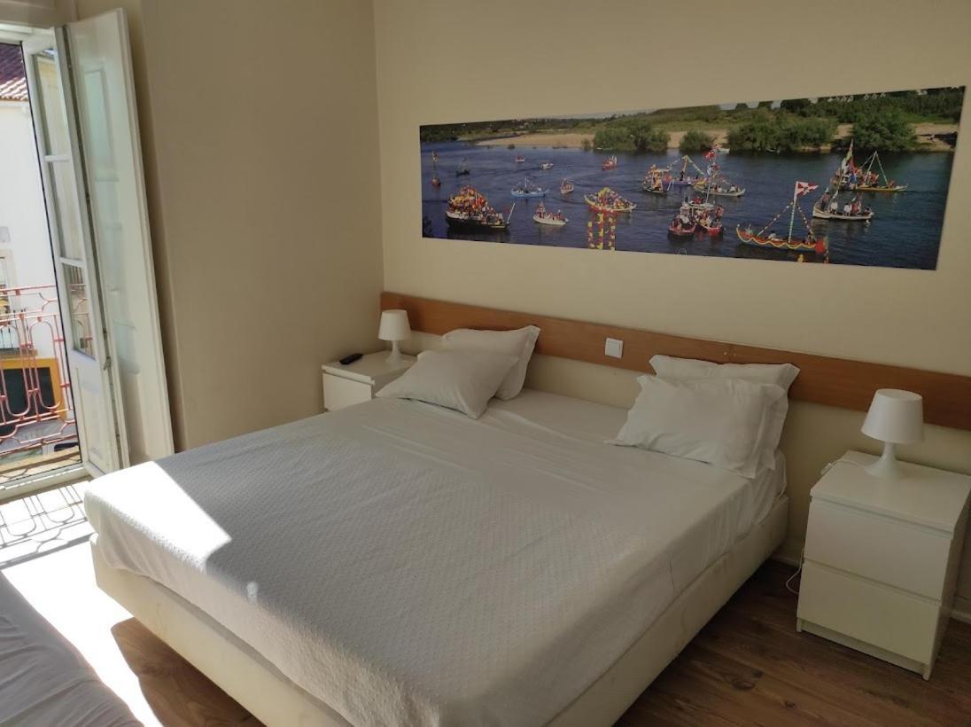 Casa Joao Chagas Guesthouse, Constancia, By Viva A Vida - Alojamentos E Hotels Bagian luar foto